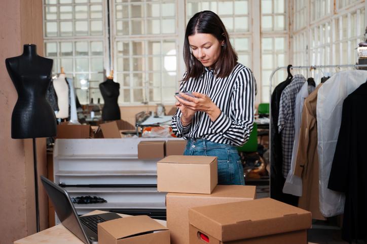 ECとD2Cの違いとは？メリット・デメリットとD2Cが注目される理由